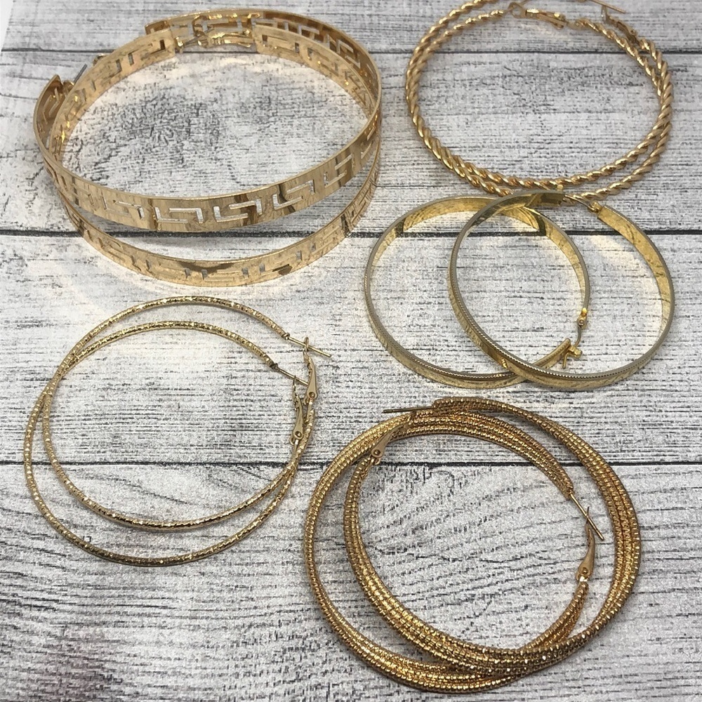 Bundle lot 5 gold tone statement earrings textured + medium large/big. - Picture 1 of 7